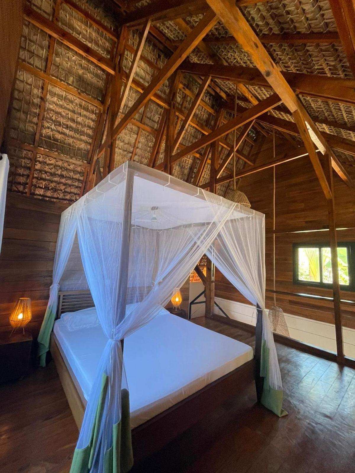 Lodges Cap Dore แอนดิลานา ภายนอก รูปภาพ